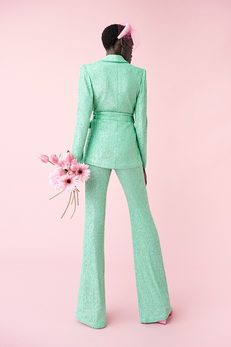 traje de blazer y palazzo de lentejuelas aguamarina para invitadas boda comunion fiesta