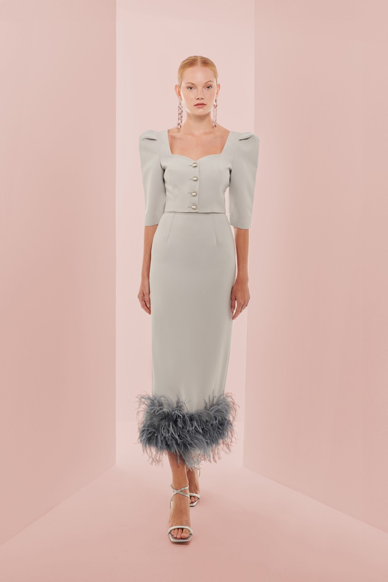 comprar Conjunto de falda y top corto gris con manga francesa, escote corazon y botones joya para invitada boda invierno, evento, comunion, fiesta, navidad, shoponline