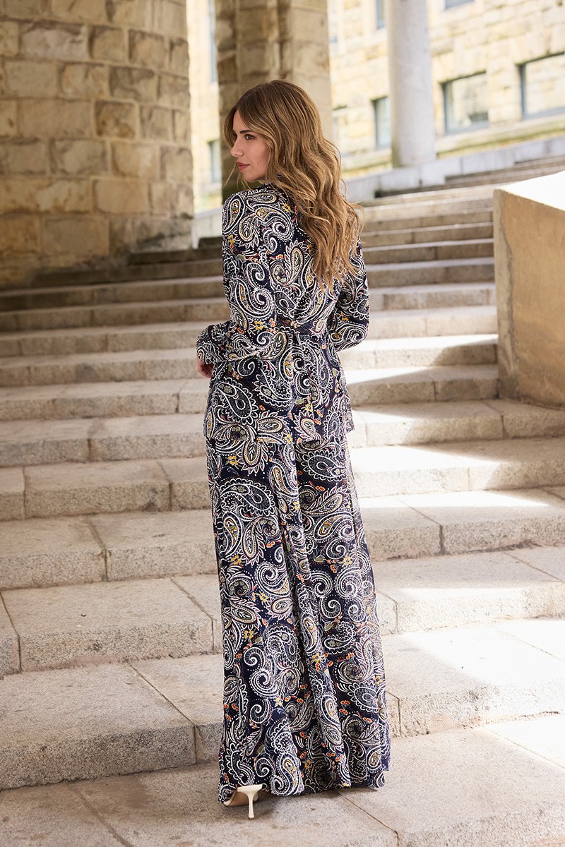 comprar online chaqueta en en estampado azul paisley, Blazer con cuello esmoquin y cinturón para boda, invitada, fiesta, celebración, coctel, verano-primavera